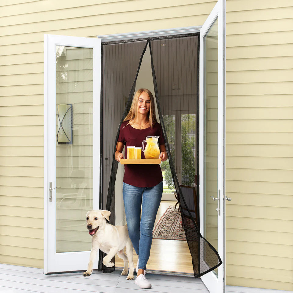 Hands-Free Magnetic Screen Door